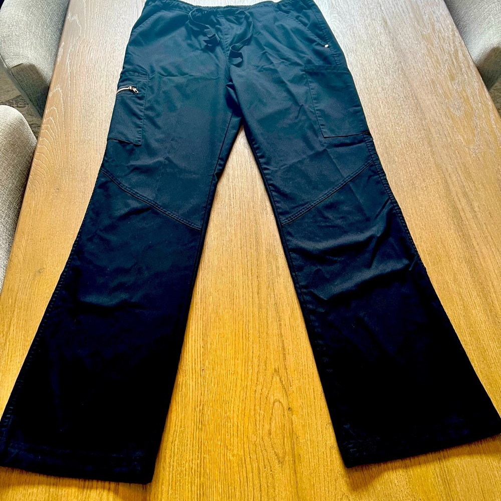 Medium Tall Black Scrub Pants (brand?) Grey’s Anatomy